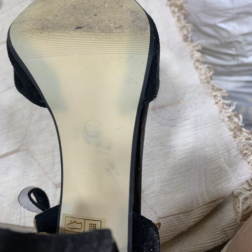Lavie women's sandals like new, size 39, black