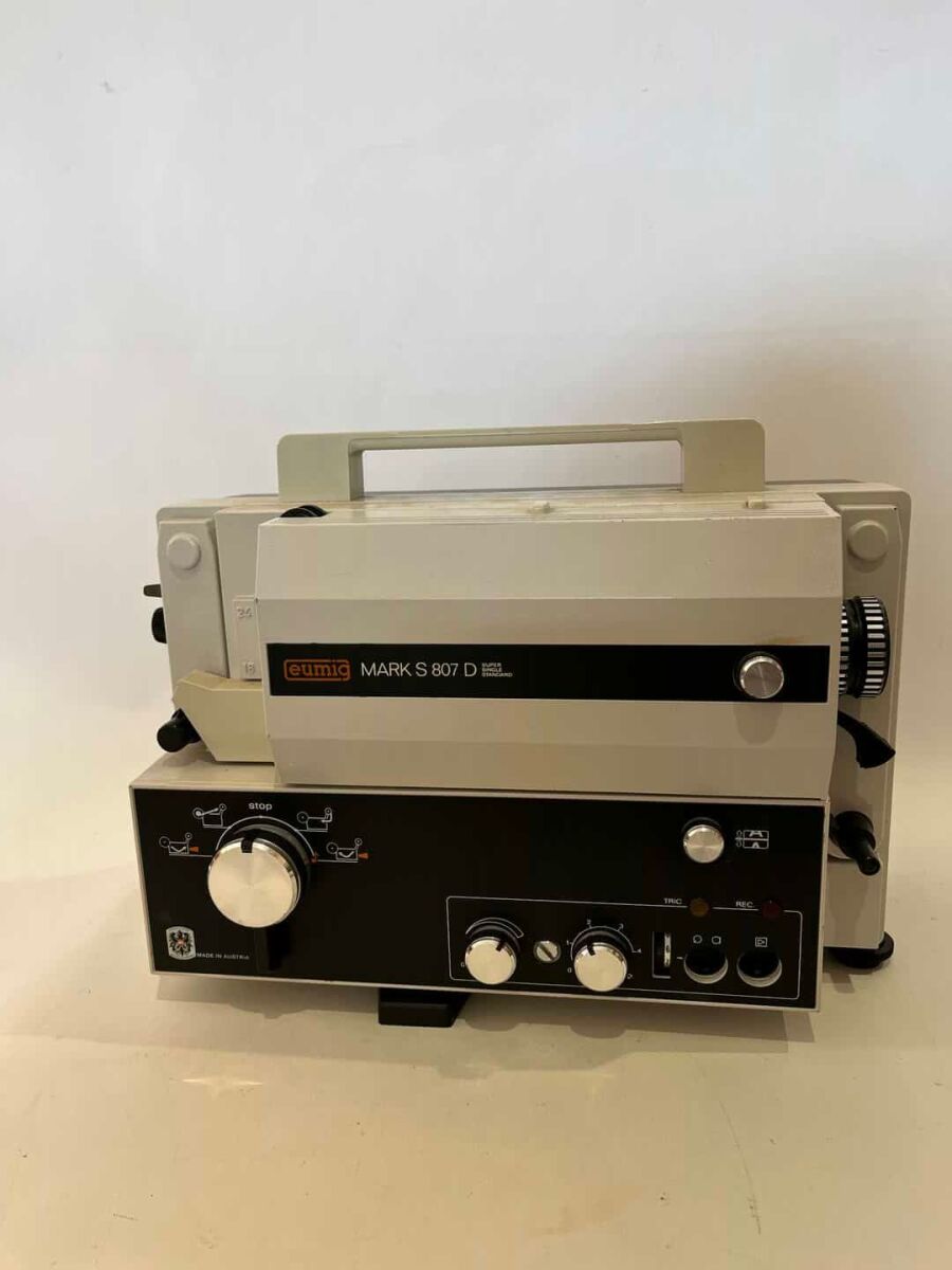Antique Super 8 Film Projector Eumig… - € 55,00 - Vendora.cy