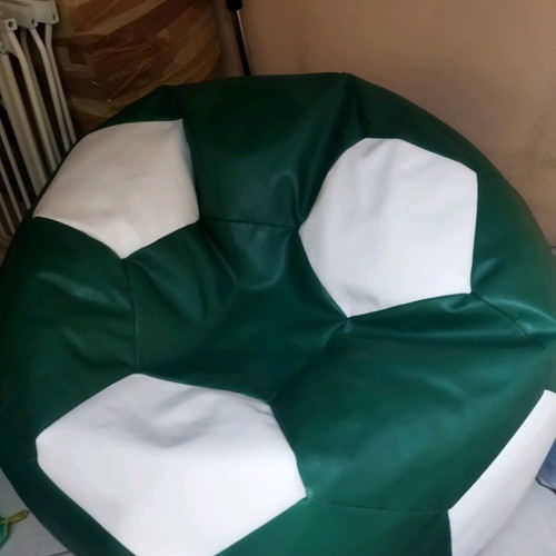 Pouf green-white XL like new football pattern