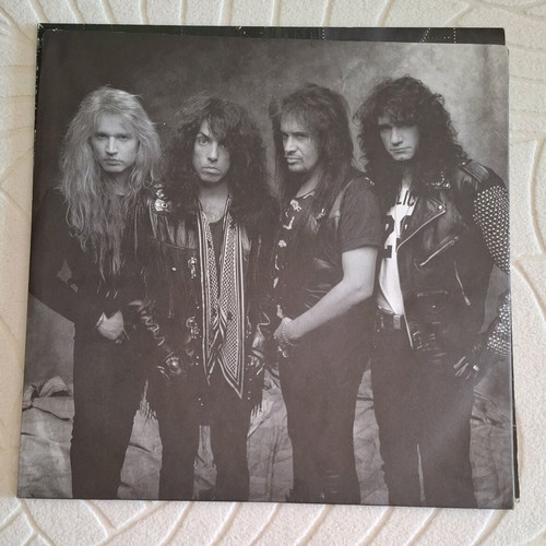 Kiss Revenge vinyl LP like new
