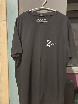T-Shirt Tupac like new, slim fit, black XXL