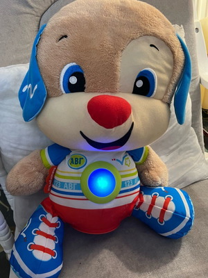 Fisher Price large puppy like new 0-36 months with sounds and songs