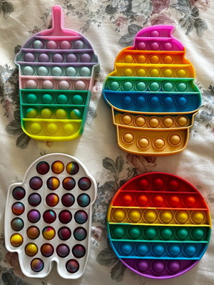 Pop it like new, set of 4 pieces