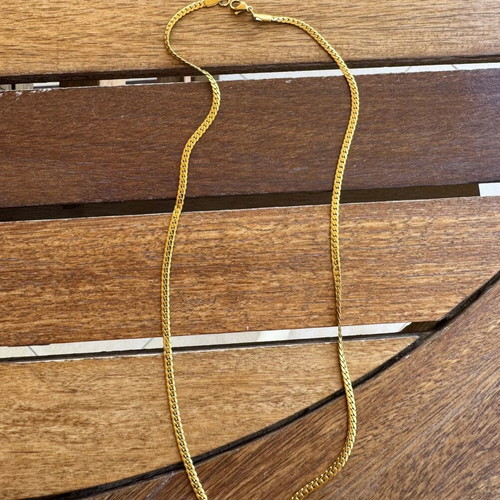 Gold-colored chain new, unisex, does not tarnish in water