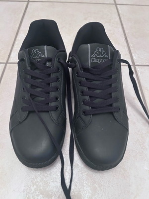 Kappa Sneakers like new, black, size 40