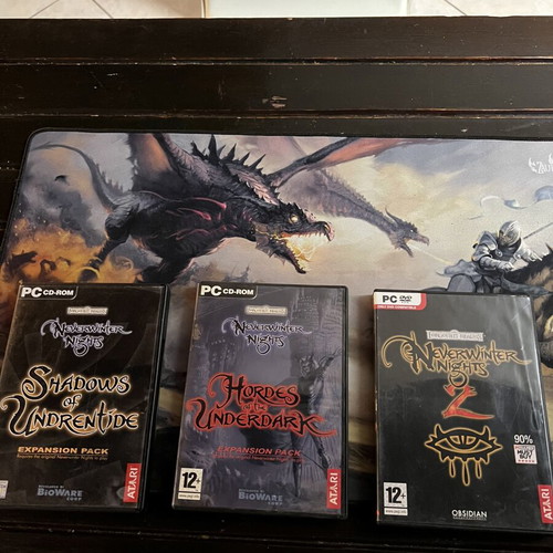 Neverwinter Nights PC game pack used, Shadows of Undrentide, Hordes of the Underdark, NWN 2