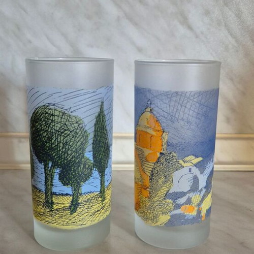 Lumidhs Coffee Collectible Glasses like new