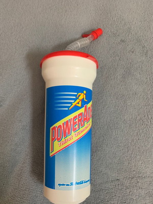 Powerade 1994 αθλητικό παγούρι μεταχειρισμένο, αυθεντικό εποχής