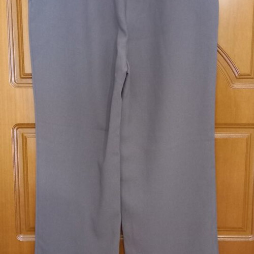 Benetton khaki pants like new, size large