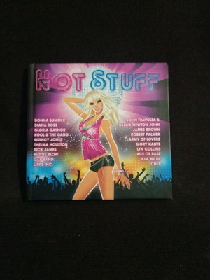 Hot Stuff 4 CD like new, pop