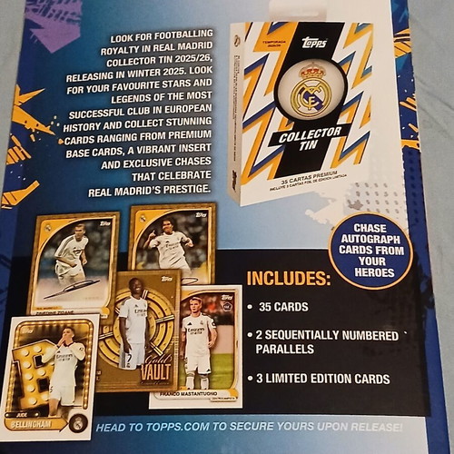 Real Madrid sticker album with 150 stickers