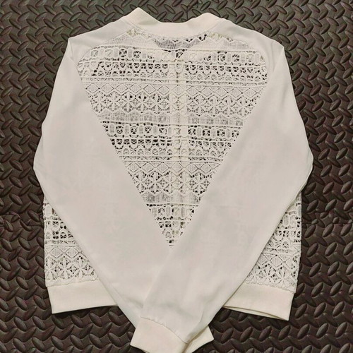 Stradivarius white spring bomber jacket like new for women