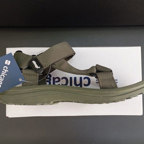 Chicago sandals new, adjustable straps, khaki color