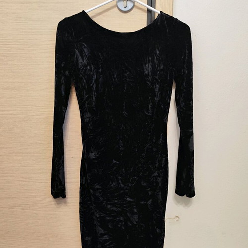 Bershka black dress size Small like new