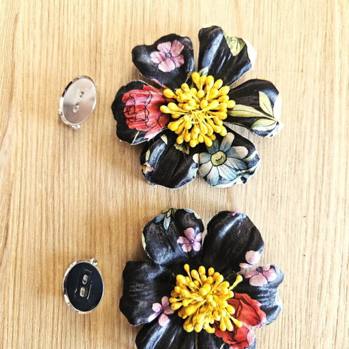 Two decorative fabric flowers new with gift pins