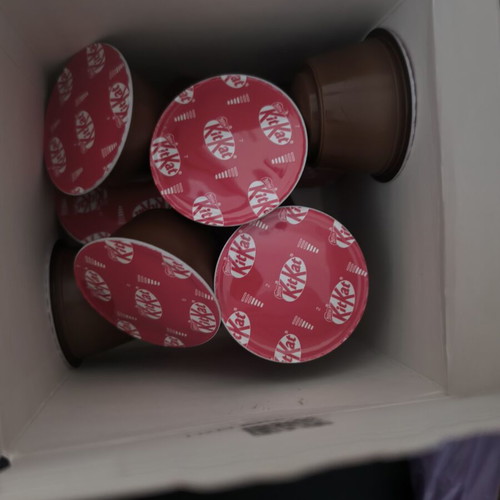 Dolce Gusto Kit Kat capsules like new, pack of 12