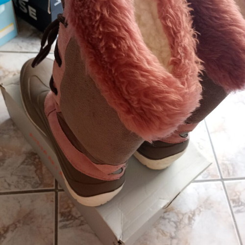 Boots made in Italy, like new, size 39, warm, brown and pink