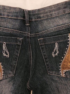 Jeans pants size M like new with beige details and rhinestones