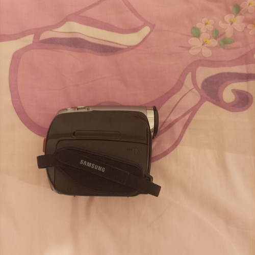 Samsung Camera 2010 model used with manual