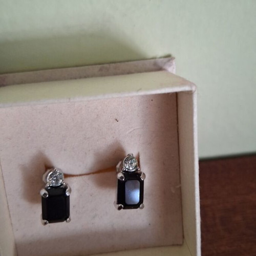 Steel stud earrings with black stone