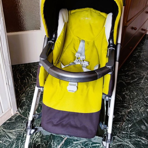 Peg Perego Pliko stroller like new, lightweight and practical