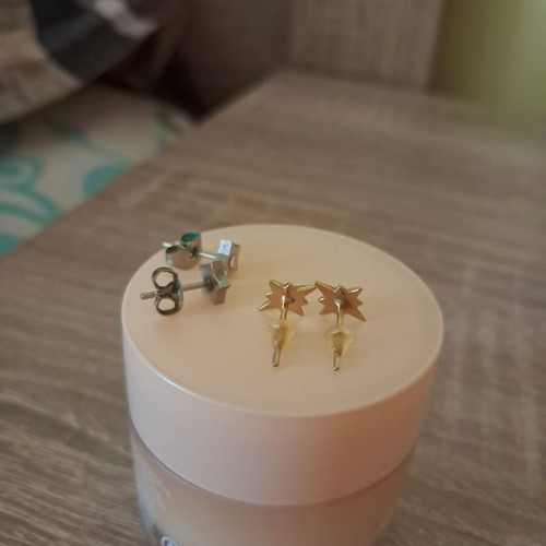 Steel earrings used, gold and silver set