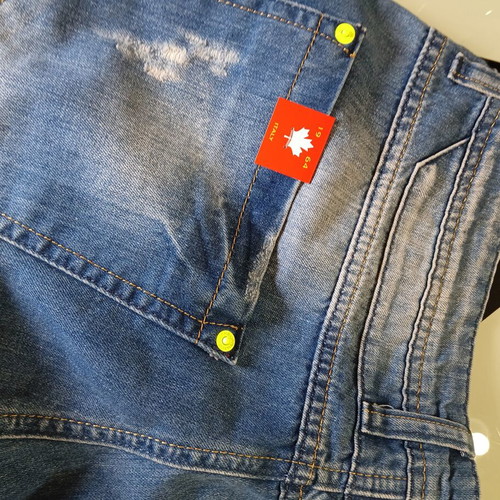 Dsquared2 denim shorts large new, blue