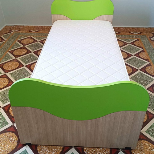 Modeco children's bed 1.96m×0.98m with mattress 1.90m×0.90m×0.18m like new