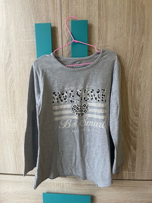 Παιδική μπλούζα 8 ετών μεταχειρισμένη, γκρι, μέγεθος 128 cm
