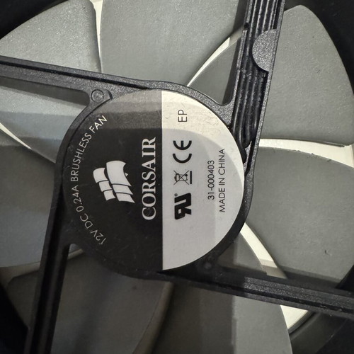 Corsair liquid cooler used, only for Intel socket