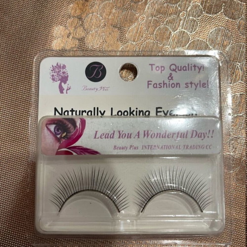 Eyelashes, pack of 9, brand new