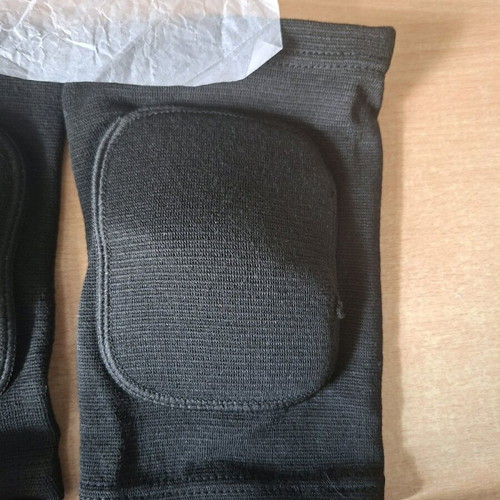 Knee pads new with reinforcement and protection, black
