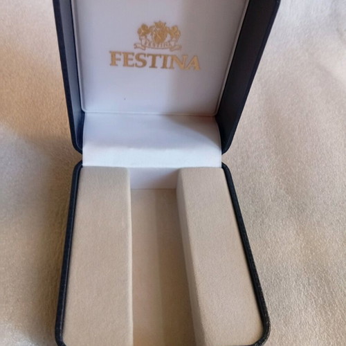 Festina watch box like new empty