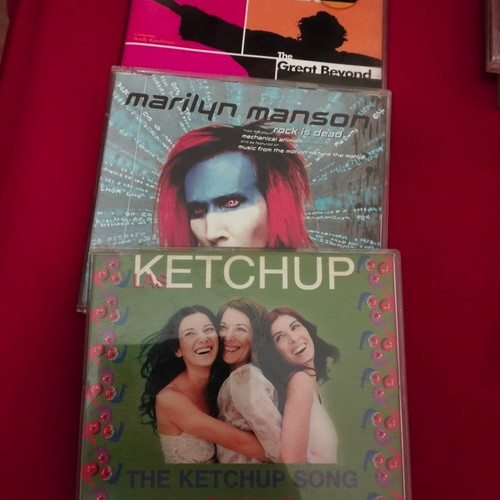 Music CD pack of 8 used, pop genre