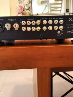 Omega integrated amplifier like new