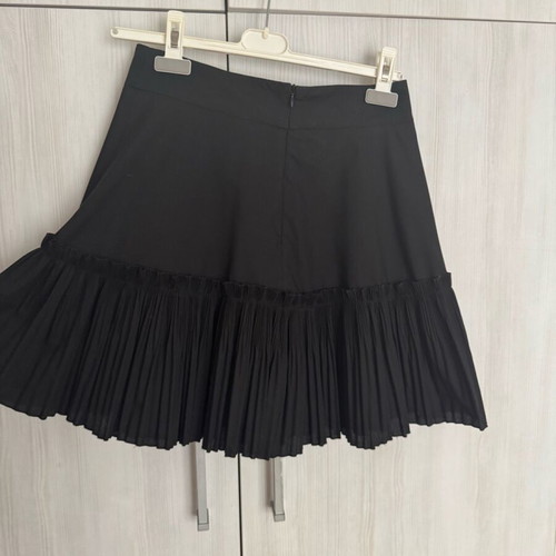 Black skirt new, size S-M, perfect for evening
