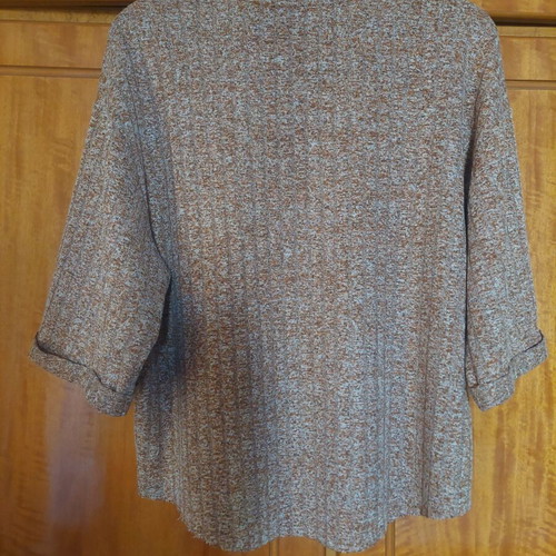 Benetton boxy shirt like new, brown, size M