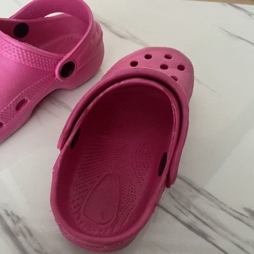 Crocs slippers for girls size 30 like new, pink