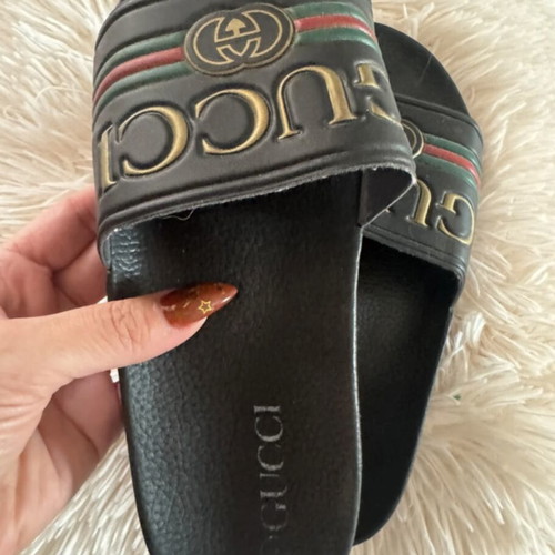 Gucci black slippers size 38