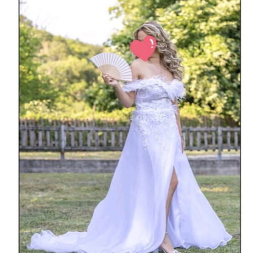 Wedding dress handmade, like new, size S-M, white with feather details