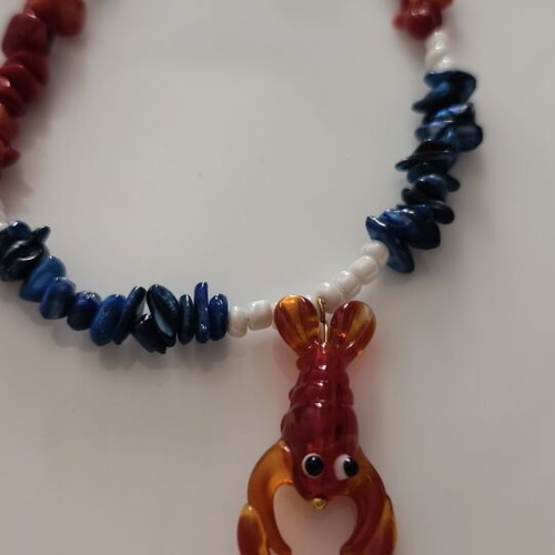 Necklace with Murano lobster and shell chips