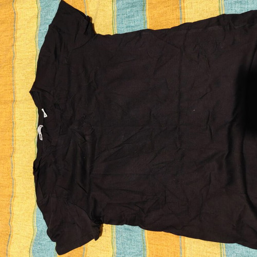 WM basics women's shirt size Medium like new, black