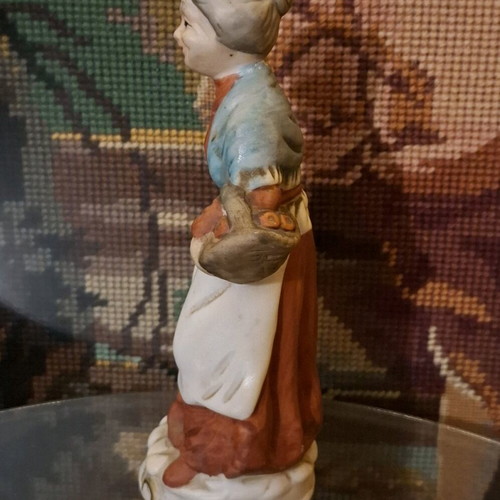 Vintage Grandma Figurine used