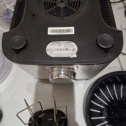 Kenwood Multipro Compact FDM 30 food processor 800W