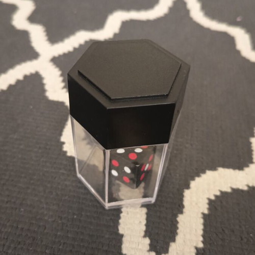Magic tricks set like new, 3 impressive illusions
