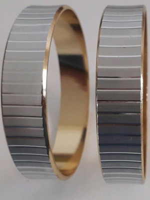 Bracelet handcuffs like new in silver and gold color
