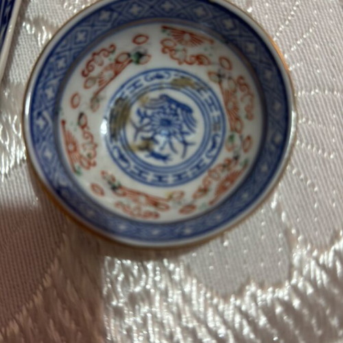 Chinese decorative and functional bowls, set of two, like new
