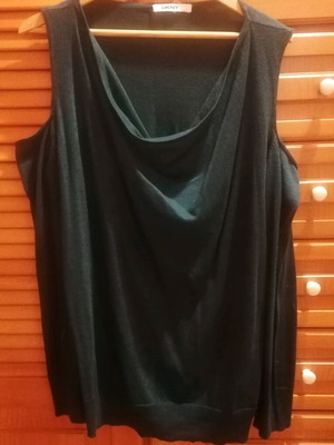 DKNY Donna Karan green blouse with bare shoulders L used