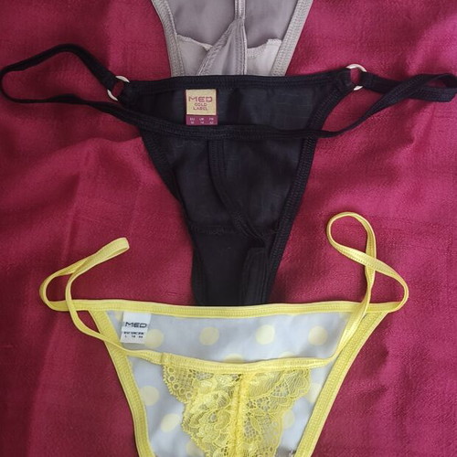 Med satin lingerie set new with two cotton lace gifts