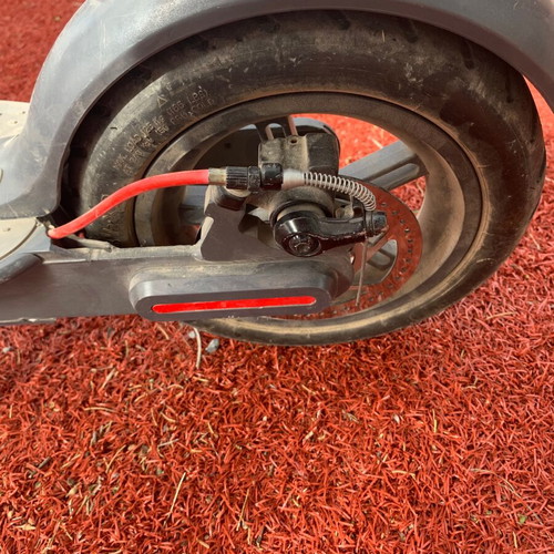 Electric scooter Electric action used with 35 km range and disc brake